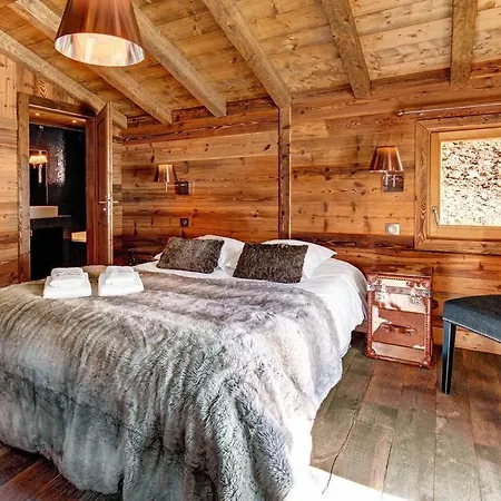 شقة Chalet Berti, 5 Bedrooms, 12 Pers. *