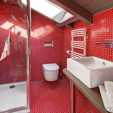 Chalet Berti, 5 Bedrooms, 12 Pers. كورمايور