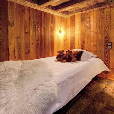 Chalet Berti, 5 Bedrooms, 12 Pers. * كورمايور